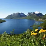 Apartament Cozy Between Sea&mountains Mefjordvær