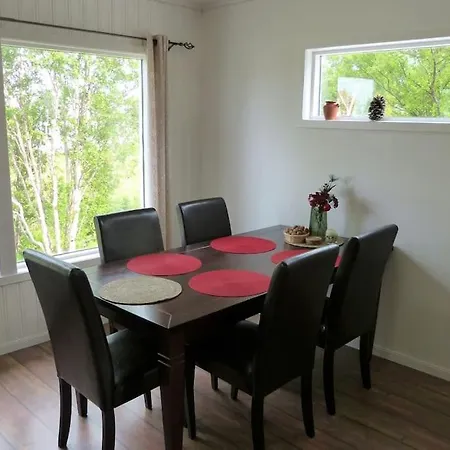 Apartament Cozy Between Sea&mountains