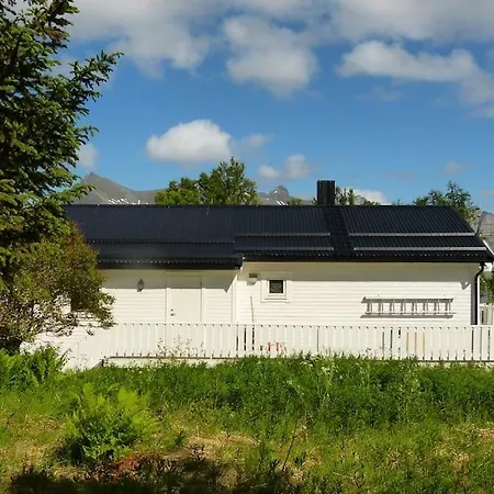 Cozy Between Sea And Mountains Apartamento