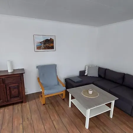 Cozy Between Sea&mountains Apartament