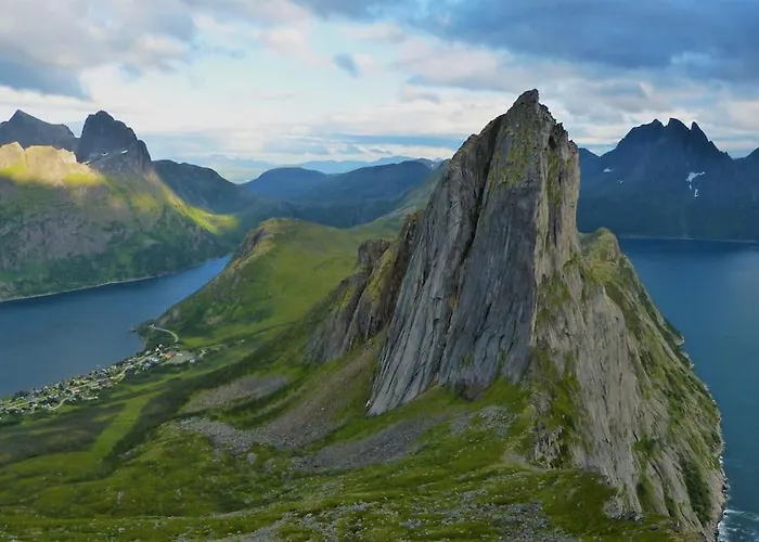 Cozy Between Sea And Mountains * Mefjordvær