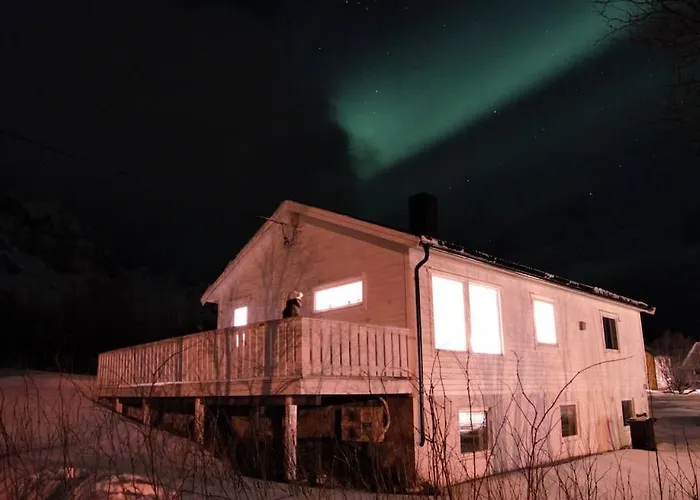 Cozy Between Sea And Mountains *