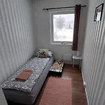 Cozy Between Sea And Mountains Apartment *