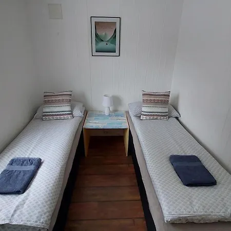Cozy Between Sea And Mountains 아파트 *